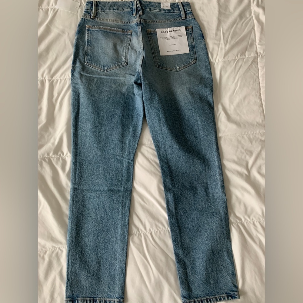 Good American Good Classic Distressed Hi-Rise Jeans - Picture 9 of 10